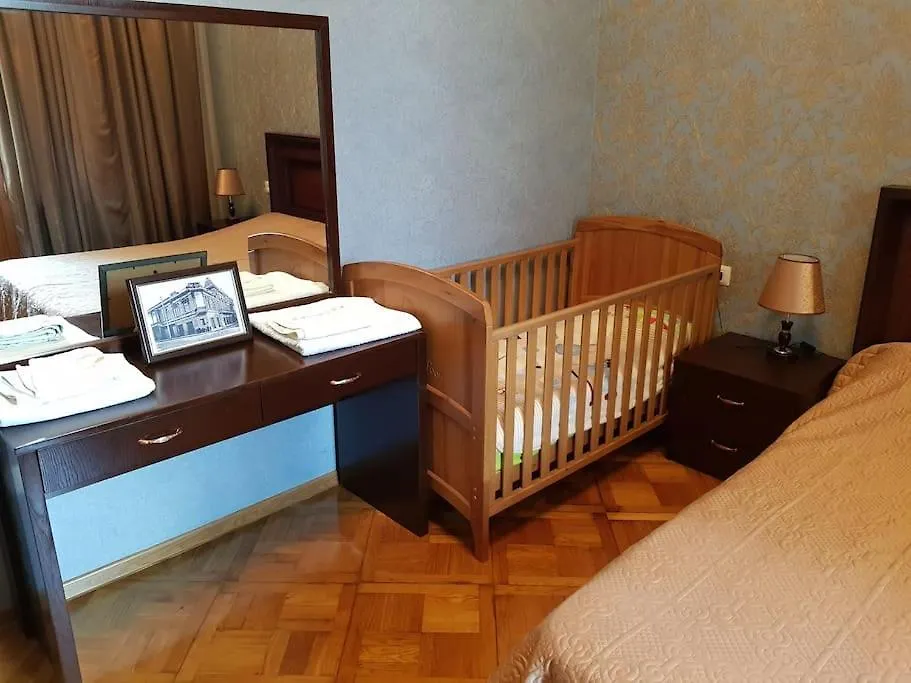 Classical Apartment In Heart Of Baku Azerbaijan
